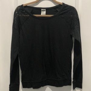 Long -sleeve Pink brand shirt